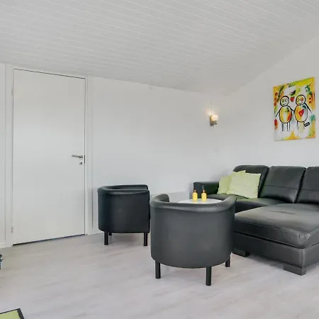 Holiday home Aviana - 175m From The Sea In Nw Jutland By Interhome