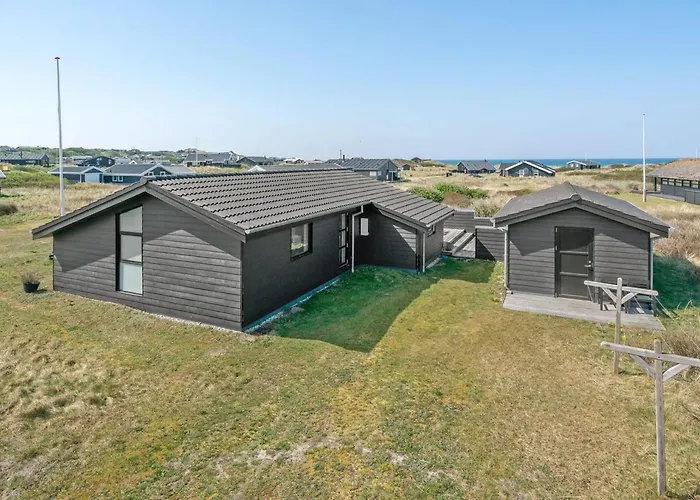 Prázdninový dům Aviana - 175m From The Sea By Interhome Hjørring